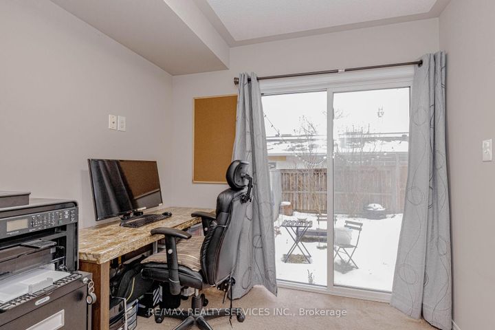 Photo 6 at 47 Curran Hall Crescent, Morningside, Toronto