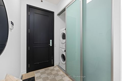 Photo 2 at 712 - 88 Park Lawn Road, Mimico, Toronto