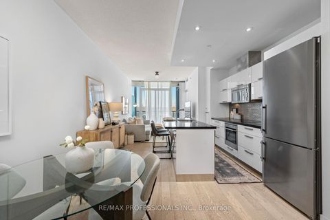Photo 3 at 712 - 88 Park Lawn Road, Mimico, Toronto