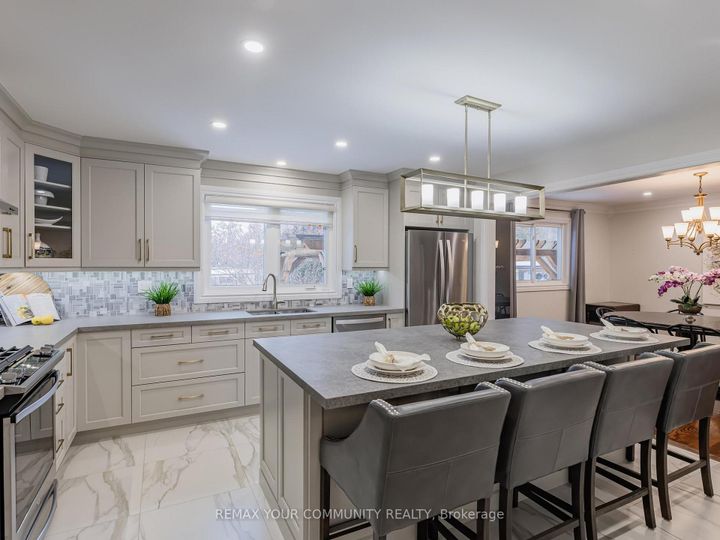 Photo 10 at 130 Spruce Avenue, South Richvale, Richmond Hill