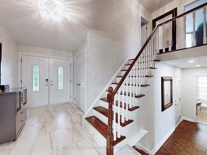 Photo 15 at 130 Spruce Avenue, South Richvale, Richmond Hill