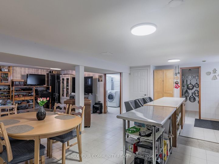 Photo 35 at 130 Spruce Avenue, South Richvale, Richmond Hill