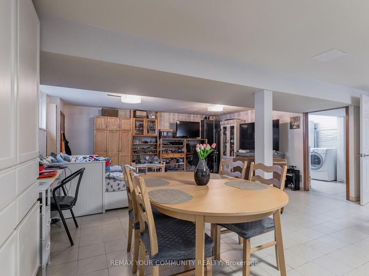 Photo 37 at 130 Spruce Avenue, South Richvale, Richmond Hill