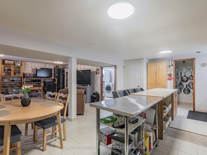 Photo 38 at 130 Spruce Avenue, South Richvale, Richmond Hill