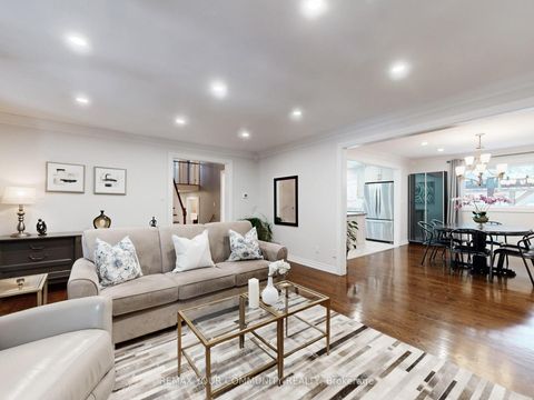 Photo 5 at 130 Spruce Avenue, South Richvale, Richmond Hill