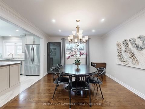 Photo 6 at 130 Spruce Avenue, South Richvale, Richmond Hill