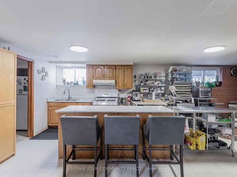 Photo 30 at 130 Spruce Avenue, South Richvale, Richmond Hill