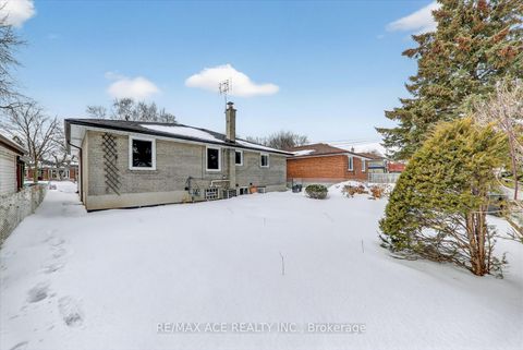 Photo 40 at 53 Sharbot Avenue, Woburn, Toronto