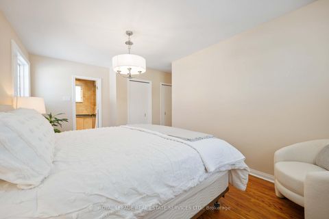 Photo 24 at 2 Cherry Post Crescent, Markland Wood, Toronto