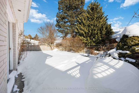 Photo 36 at 2 Cherry Post Crescent, Markland Wood, Toronto