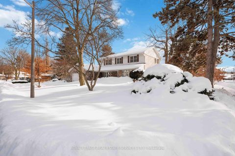 Photo 38 at 2 Cherry Post Crescent, Markland Wood, Toronto