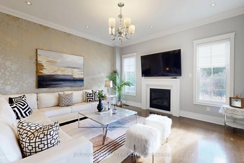 Photo 6 at 170 Crane Street, Rural Aurora, Aurora