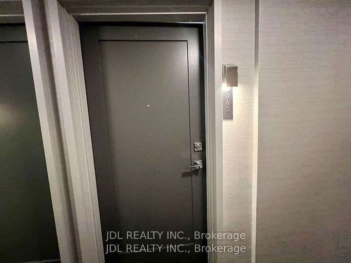 Photo 9 at 3609 - 42 Charles Street E, Yonge Corridor, Toronto