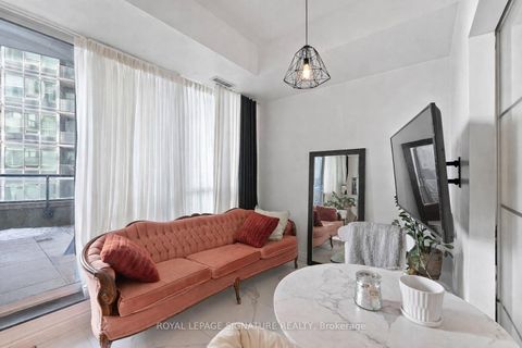 Photo 5 at 517 - 51 East Liberty Street, Niagara, Toronto