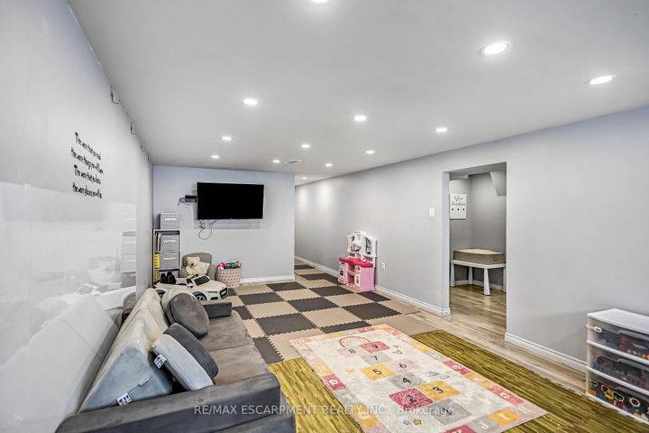 Photo 26 at 5 Carrington Court, Bruleville, Hamilton