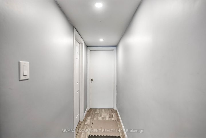 Photo 28 at 5 Carrington Court, Bruleville, Hamilton