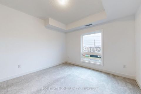 Photo 13 at #208 - 4 Spice Way, Rural Barrie Southeast, Barrie