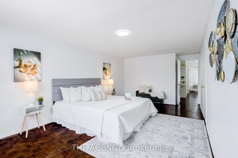 Photo 18 at 142 Greenbrae Circuit, Woburn, Toronto