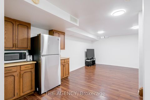 Photo 34 at 142 Greenbrae Circuit, Woburn, Toronto