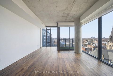 Photo 6 at 1307 - 95 Bathurst Street, Waterfront Communities C1, Toronto