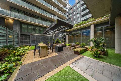 Photo 17 at 1307 - 95 Bathurst Street, Waterfront Communities C1, Toronto