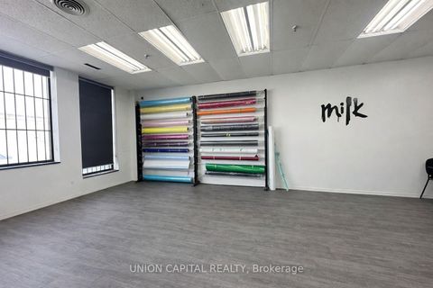 Photo 3 at 3 - 4490 Sheppard Avenue E, Malvern West, Toronto