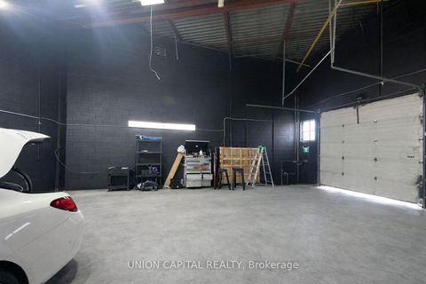 Photo 9 at 3 - 4490 Sheppard Avenue E, Malvern West, Toronto