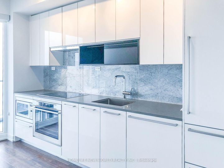 Photo 5 at 2901 - 117 Mcmahon Drive, Bayview Village, Toronto