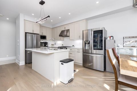 Photo 8 at 15 PERCY RYE Avenue, Angus Glen, Markham