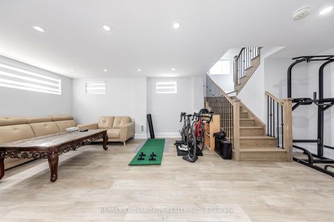 Photo 34 at 15 PERCY RYE Avenue, Angus Glen, Markham