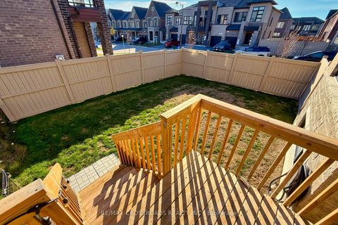 Photo 39 at 15 PERCY RYE Avenue, Angus Glen, Markham