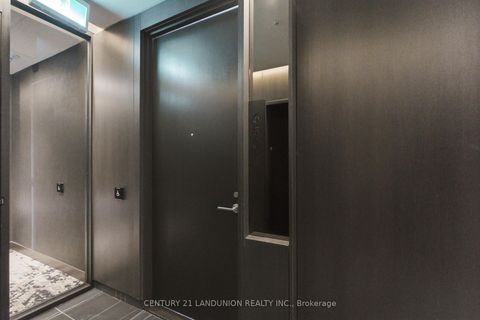 Photo 1 at PH1 - 11 Yorkville Avenue, Annex, Toronto