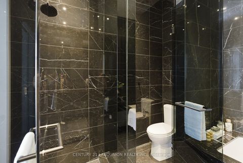 Photo 11 at PH1 - 11 Yorkville Avenue, Annex, Toronto