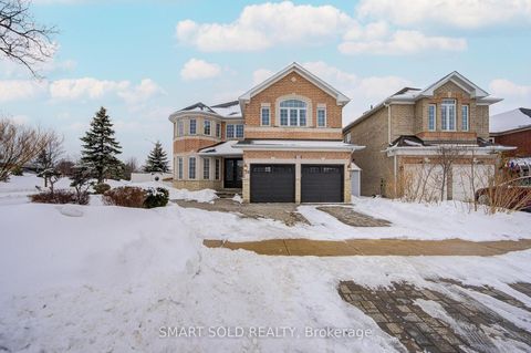Photo 2 at 39 Bayfield Drive, Rouge Woods, Richmond Hill