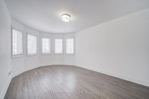 Photo 31 at 39 Bayfield Drive, Rouge Woods, Richmond Hill