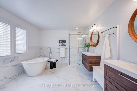 Photo 40 at 39 Bayfield Drive, Rouge Woods, Richmond Hill