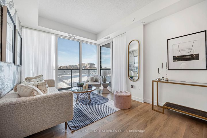 Photo 17 at #809 - 95 McMahon Drive, Bayview Village, Toronto