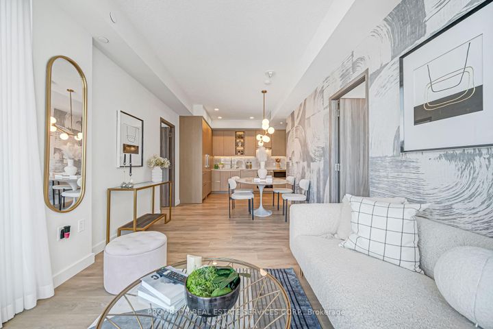 Photo 19 at #809 - 95 McMahon Drive, Bayview Village, Toronto