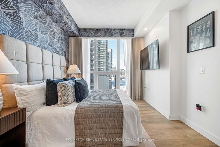 Photo 21 at #809 - 95 McMahon Drive, Bayview Village, Toronto