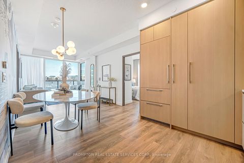 Photo 8 at #809 - 95 McMahon Drive, Bayview Village, Toronto