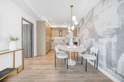 Photo 10 at #809 - 95 McMahon Drive, Bayview Village, Toronto