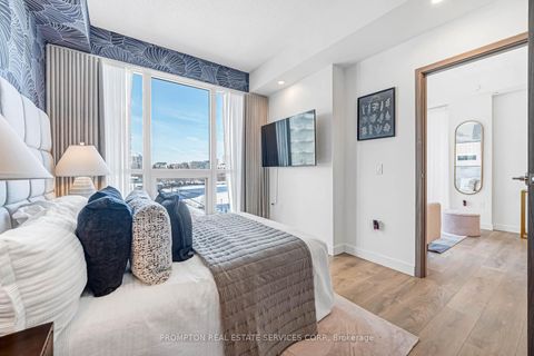 Photo 23 at #809 - 95 McMahon Drive, Bayview Village, Toronto