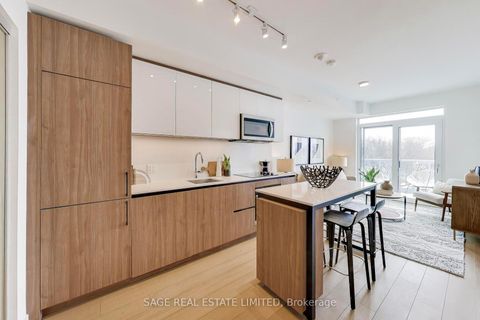 Photo 8 at 535 - 150 Logan Avenue, South Riverdale, Toronto