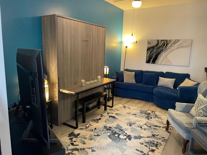 Photo 4 at 2 - 60 Natalia Avenue, Mount Hope, Hamilton