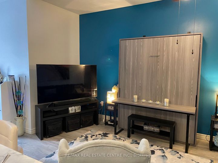 Photo 6 at 2 - 60 Natalia Avenue, Mount Hope, Hamilton