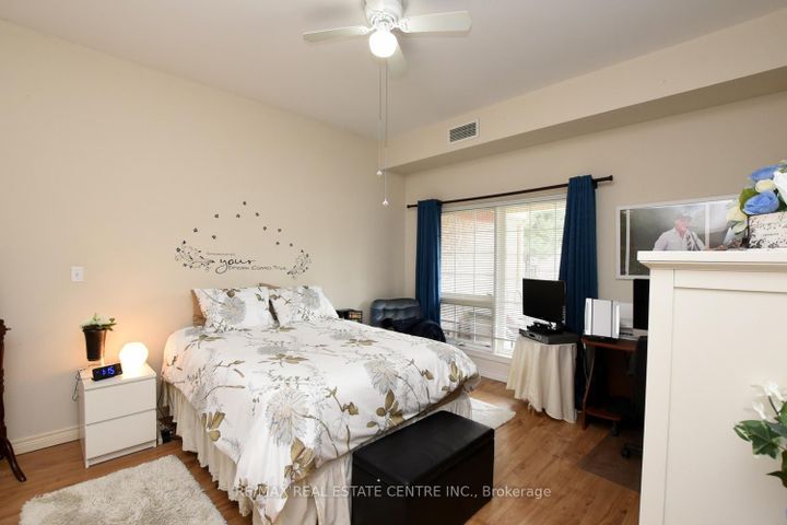 Photo 12 at 2 - 60 Natalia Avenue, Mount Hope, Hamilton