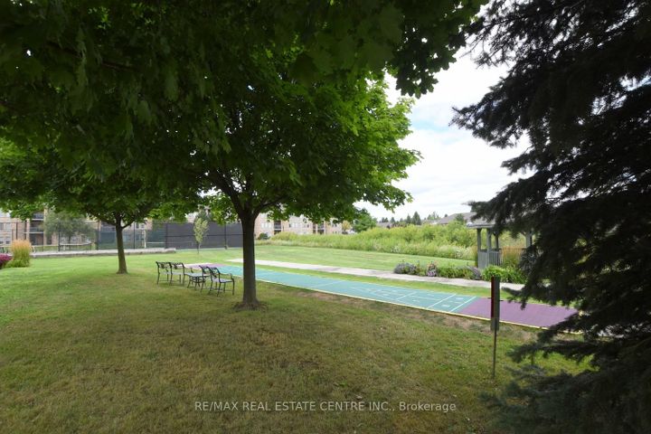 Photo 20 at 2 - 60 Natalia Avenue, Mount Hope, Hamilton