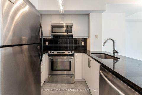 Photo 6 at 1509 - 83 Redpath Avenue, Mount Pleasant West, Toronto