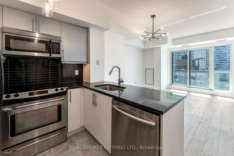 Photo 8 at 1509 - 83 Redpath Avenue, Mount Pleasant West, Toronto