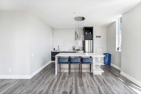 Photo 23 at 1509 - 83 Redpath Avenue, Mount Pleasant West, Toronto